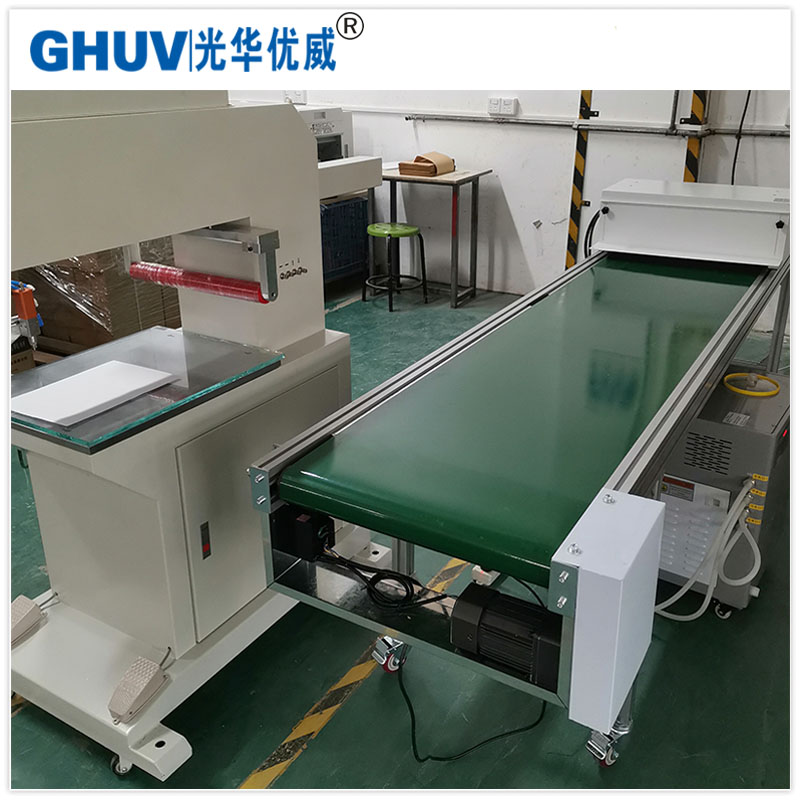 亞克力動(dòng)漫貼合UV機(jī),動(dòng)漫立牌貼合機(jī),無(wú)影膠LED固化機(jī)